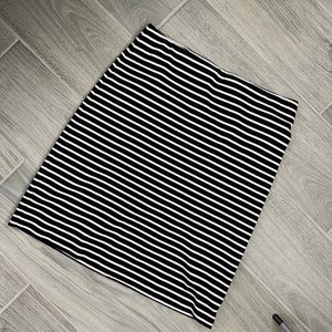 Stripes and Stretchy Pencil Skirt